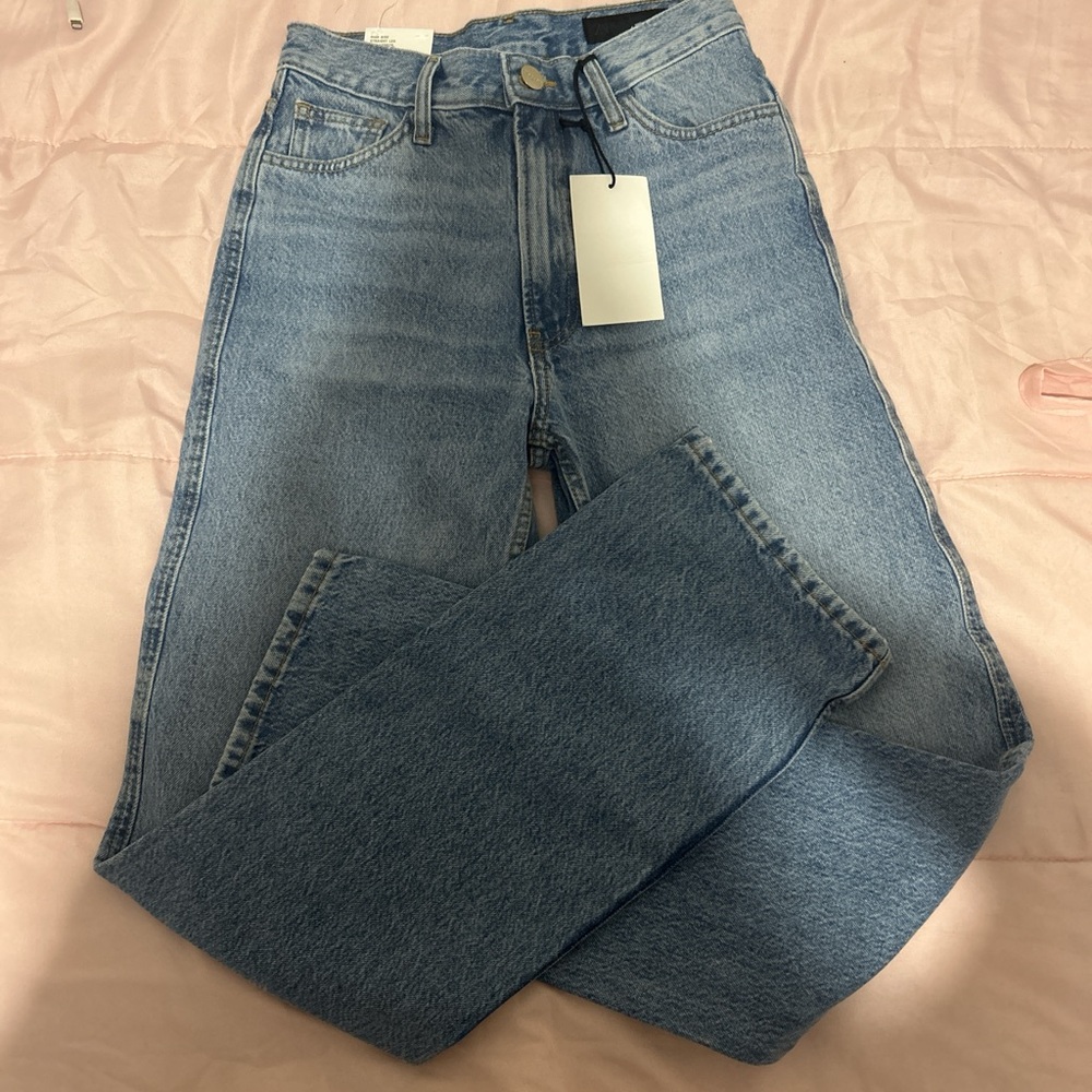 Zara Blue Straight Leg Jeans Versatile Style